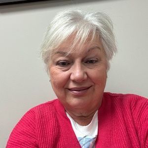 Meet your Posher, Leeann